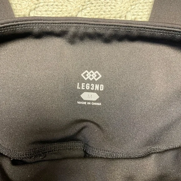 Legend high waisted black legging - Picture 8 of 9